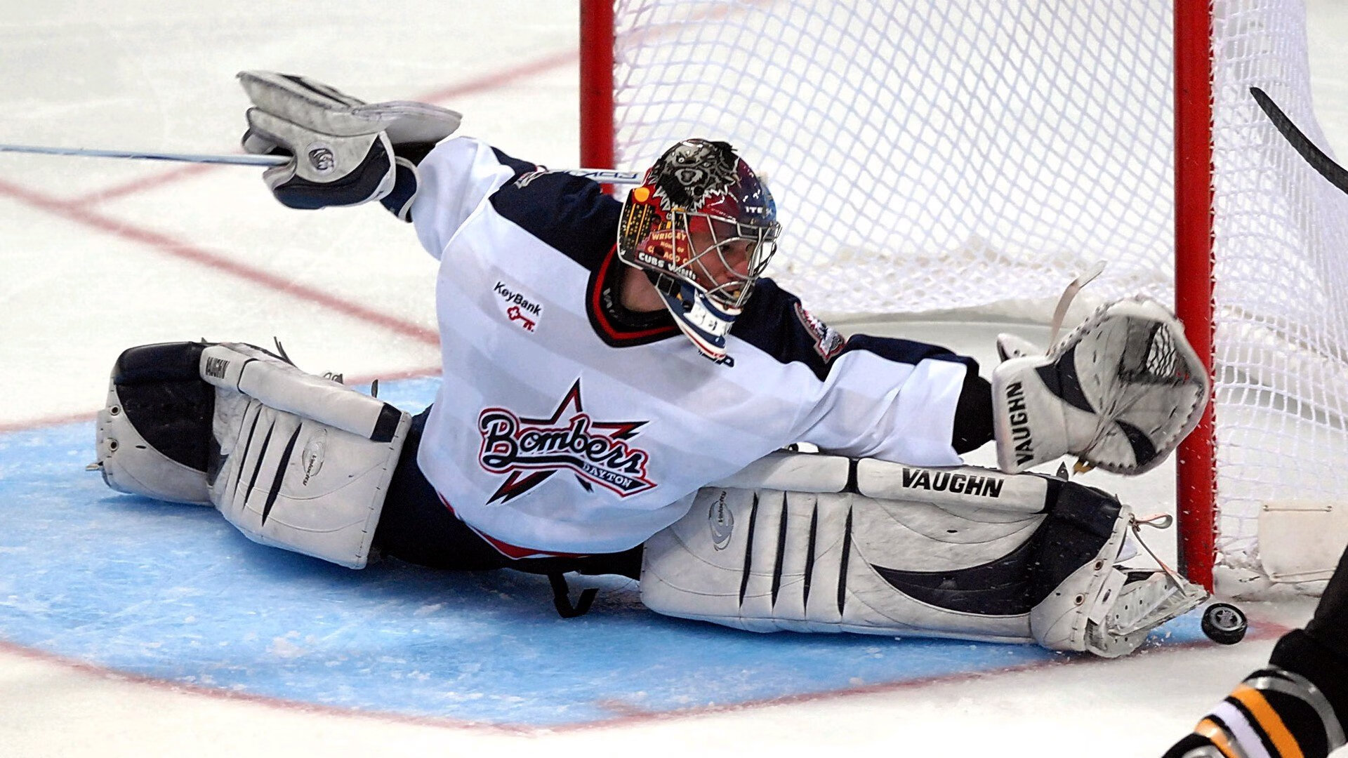 德甲争冠战之夜，奥斯梅恩数据全面爆炸，当非洲雄鹰撕裂钢铁防线